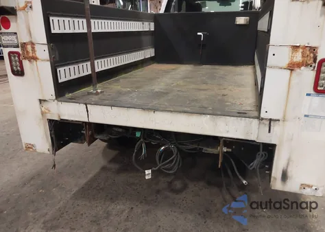 2018 Ford F-350 Chassis Xlt from USA, damaged, VIN 1FD7X3ET3JEB42910